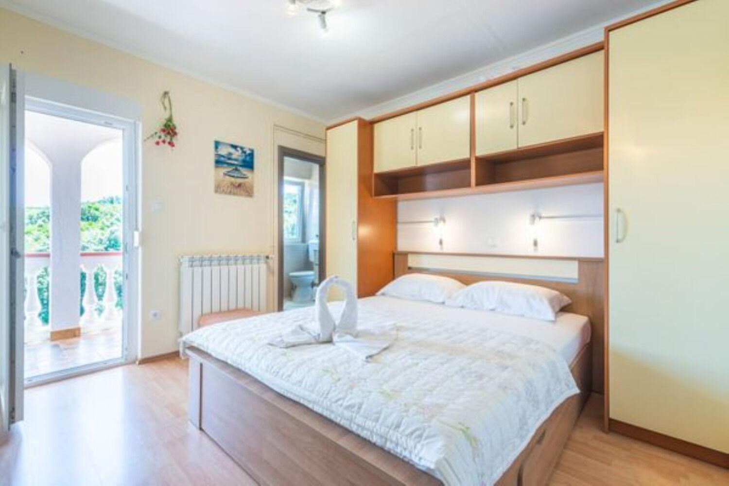 Apartments Barbara Супетарска-Драга Экстерьер фото